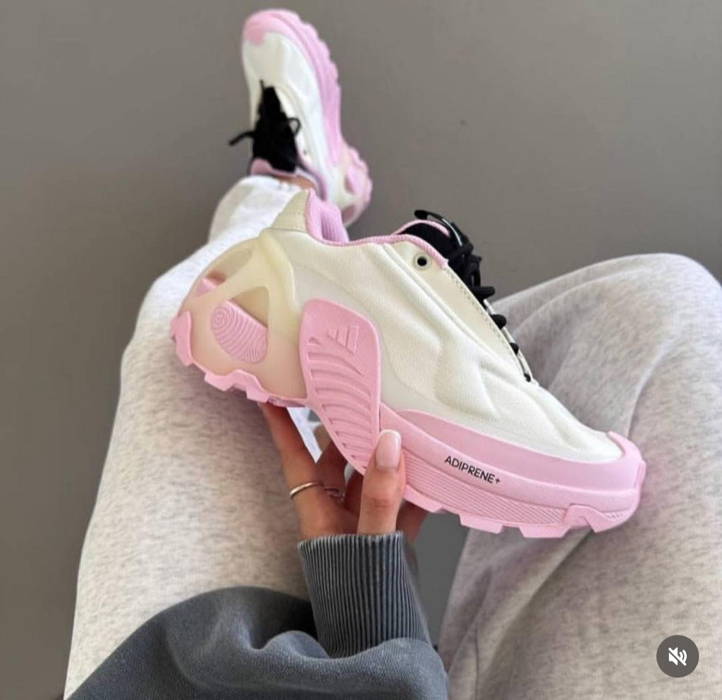 Women’s Adidas Edge Runner